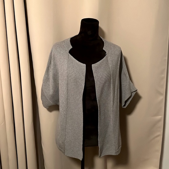 Talbots Size Medium short sleeved sweater - Picture 1 of 3
